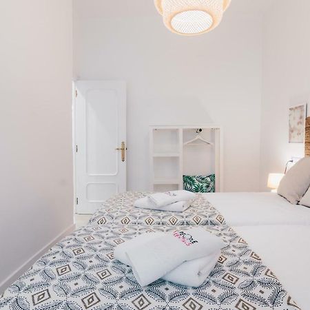Altair Apartment By People Rentals Bilbao Exterior photo