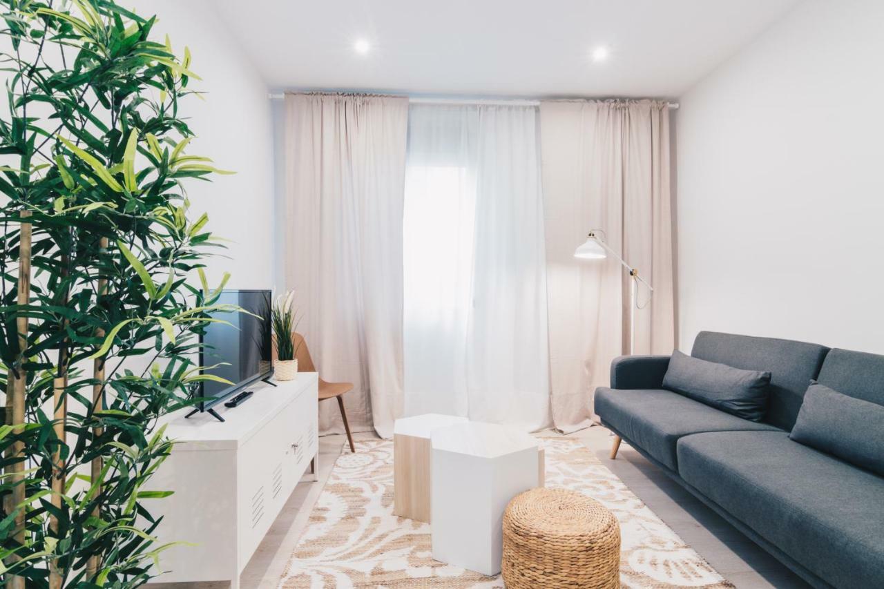 Altair Apartment By People Rentals Bilbao Exterior photo